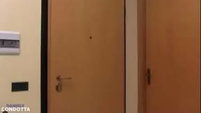 Troie in calore lesbo show