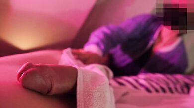 Japanese milf gets her happy ending flashed and cummed on in massage parlor