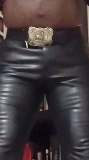 Fetish Scenes of Leather Big Muscle Butt & Bating