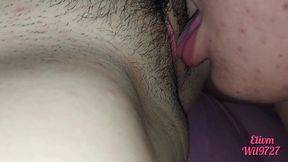 mi vecina me espera en la cama de su marido sin ropa