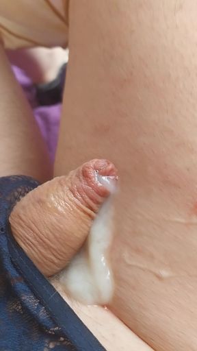 Pussy-plugged Shaved Clit Sissygasm