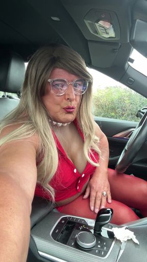 Sexy Crossdresser Kellycd2022 Out for a Drive in Red Seamless Pantyhose and Heels