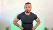 Guardia Colombiano dotado preña a su compa en la oficina del trabajo! Relato sexual