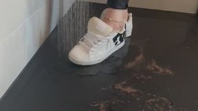 Daisy dc sneakers taking a hot shower