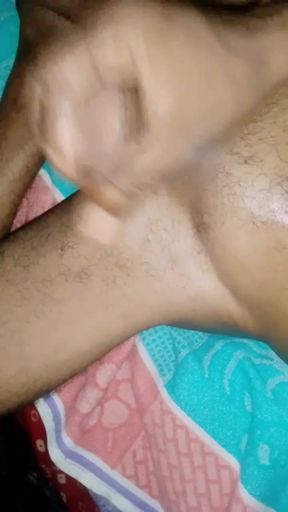 I like to lick pussy of a girl or an unsatisfied couple
