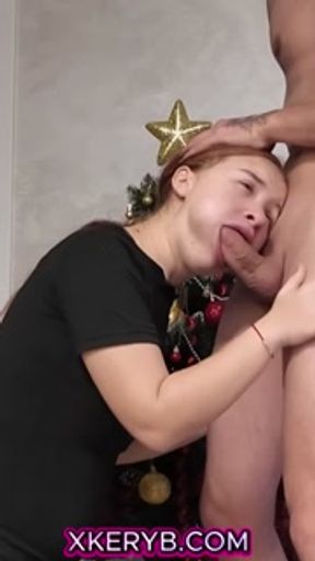 Stepmom Is Worried That Her Horny Stepson Started Noticing Vanessa, His Hot Cheerleader Stepsister