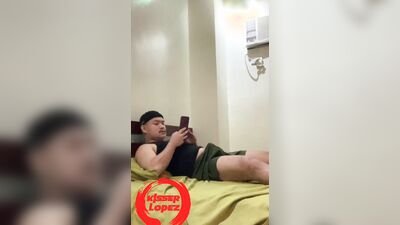 Kisser lopez - Napa Ungol sa sarap habang nag jajakol at ang daming tamod na pinutok