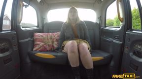 Taxi Pick Up - Amateur