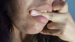 Sticky Peach Fingers - Lick and Bite