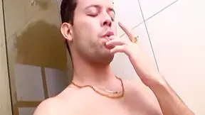 Big Dick Stud Wanks It In Shower