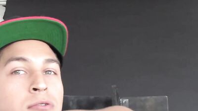 Kinky older guy is sucking a big boner thorough a gloryhole