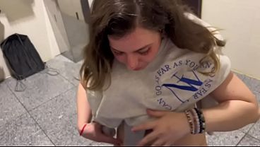 sexo anal duro con jovencita rubia tetona