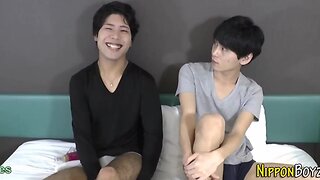 Skinny japanese twink gets his tight ass pounded: hardcore anal action with asian amateur