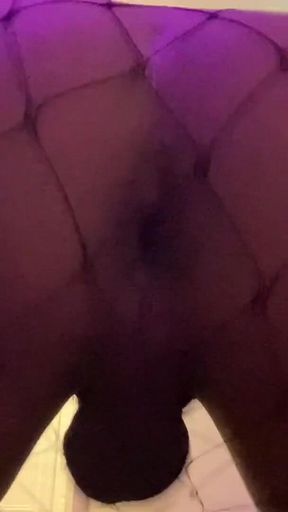 Tgirl Twerks Big Ass