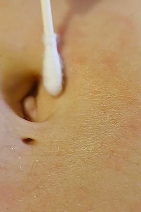 First Time Belly Button Worship POV: Mars Solo Gives Fallon Jane