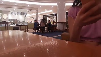 Amateur brunette upskirts with no panties at the mall and gets facial
