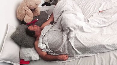 Sugar Daddy Boss Watches His Brunette Wife Ride Petite Latina Amateurs Doggystyle
