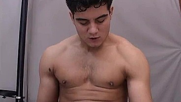 YURI GAÚCHO - TRANS WORLD TRANNY TRANSGRESSIVE