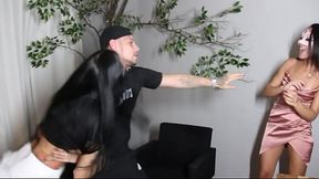 A mulher me pegando no flagra com a mina da escola