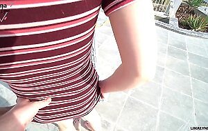 Holiday flirt escalates - sex at the hotel pool! Hopefully nobody catches me!