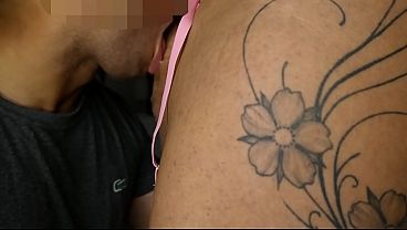 A melhor foda de Abril. Vou namorar esse rapaz.