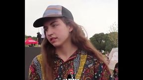 Sara Socas escupe y traga rimas