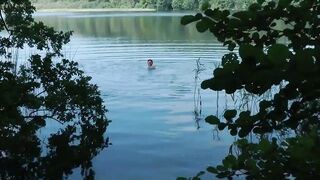 Annadevot - Secretly nude at the lake