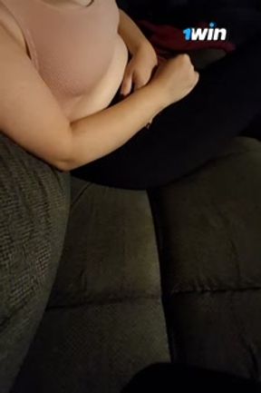 Komsu teyze yarrak istiyor milf🥰🥰🥰