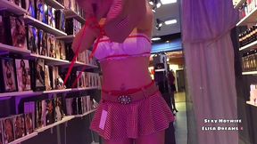 exhibant mon corps de femme mariee nue au cap d agde voici une video d ...