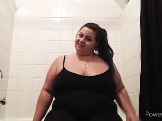 Striptease BBW alternative girl