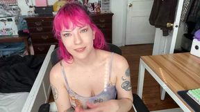 size queen speaks on micro penises