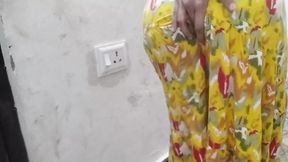 ne muze x video dikha kar jos me chod diya
