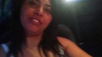 Sarah Rosa Apresentando &quot_Oral no Tr&acirc_nsito&quot_, Vers&atilde_o 2.0