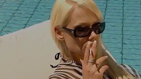 Fruit, Sun and a Perfect Body to Show off