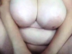 Trailertrash-ish BBW with heavy boobs on webcam 1