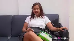 Alba, 18yo, and her first anal