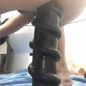 Ffunbutt: Wide and deep #dildo ride close up!