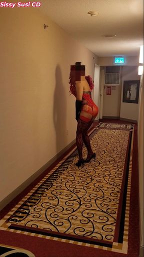 Amateur CD Sissy Susi - dressing and walking outside hotel room