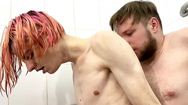 Having bath together is more interesting (full video)