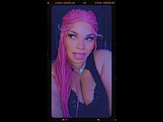 Angelg loves to sing