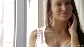 Belinda's Blazing Orgasm After Sensual Finger Play