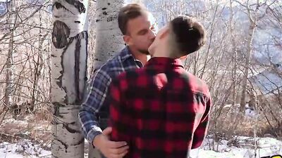 Handsome studs have a dick sucking threesome before fucking in a cabin