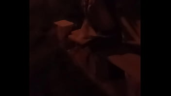 ADORO EXIBIR MINHA BUNDA  NA RUA