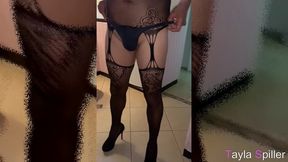 ele pagou pra ser enrabado por mim toda gostosa e feminina com a neca pronta pro rabo dele