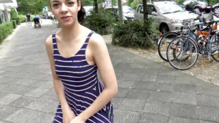 Dieter Von Stein folla los culos de Anastasia Blonde, Coco Kiss, Hannah Sweet, July Johnson y Khadisha Latina después de sus mamadas humeantes