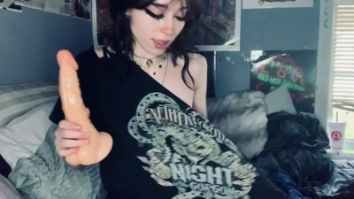 petite emo Viakitty plays with big toy