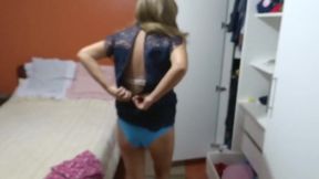 I lift up my dress and show my big ass to my stepson's friends so they can masturbate