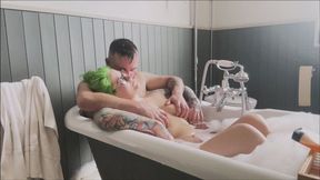 Romantic Bath Leads To Hot Facial