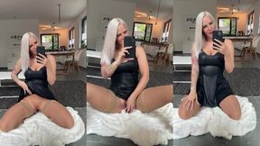 Social Media Creator @Lara_CumKitten @Sextoys and #MILF #Shaved Pussy #Blonde sex hd xxx | Tik.Porn