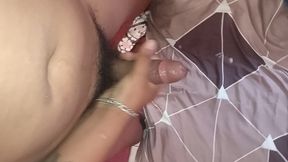 Addicted to tik tok fucked and doesn't let go of her cell phone
